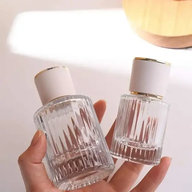 Glass Perfume Spray Bottles view 2