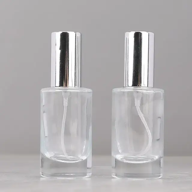Glass Sample Spray Bottles view 3