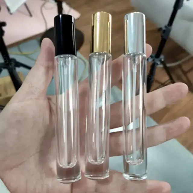 Glass Perfume Spray Bottles view 2
