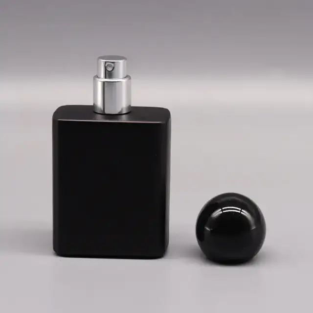Square Glass Perfume Spray Bottles view 2