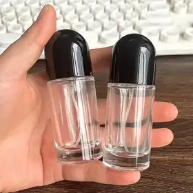Glass Sample Spray Bottles view 1