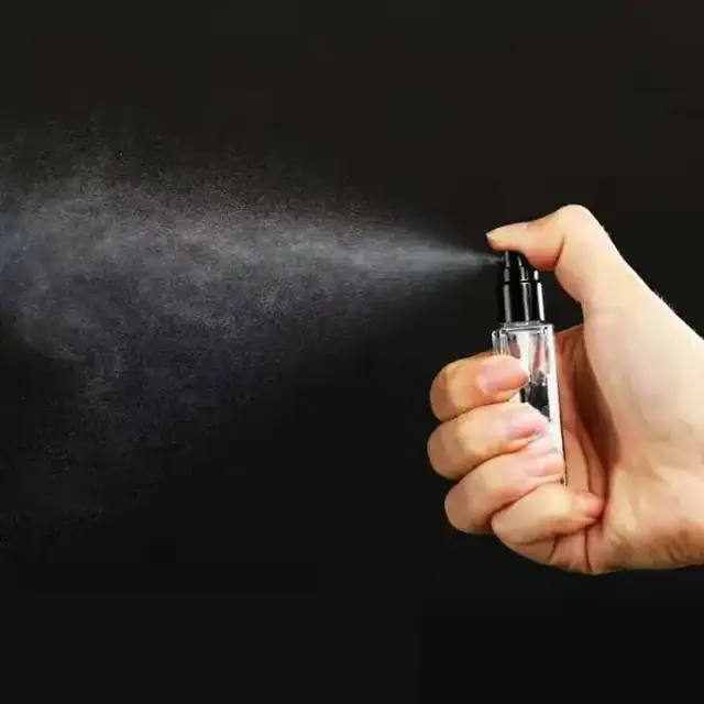 Glass Perfume Spray Bottles view 2