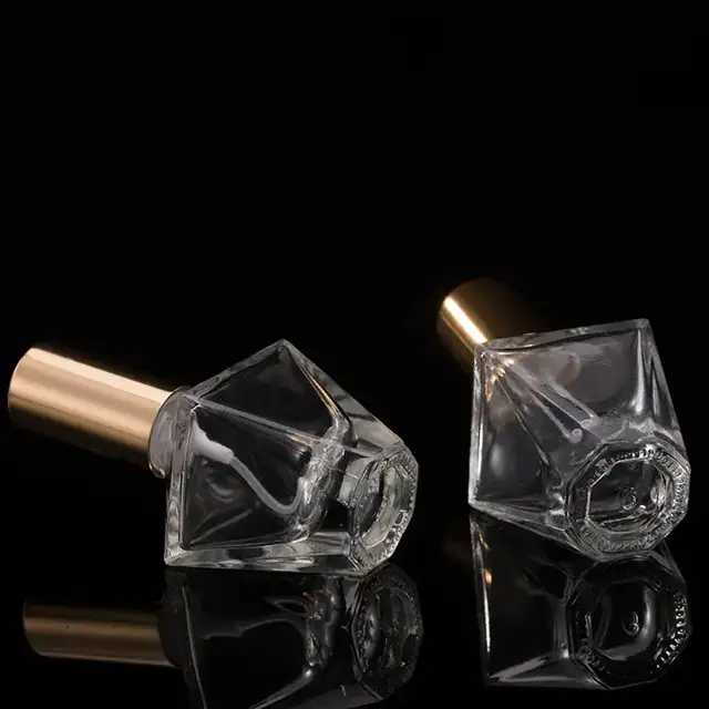 Glass Perfume Spray Bottles view 2