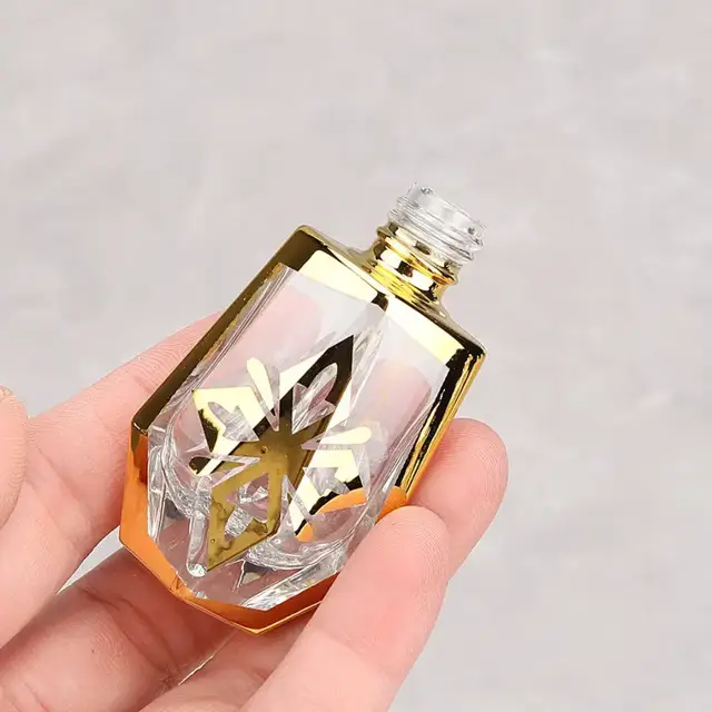 Glass Sample Spray Bottles view 6