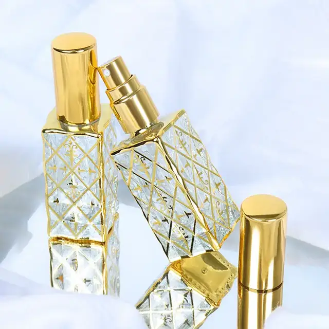 Glass Sample Spray Bottles view 2