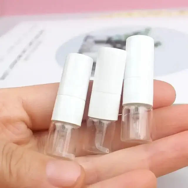 Glass Sample Spray Bottles view 2