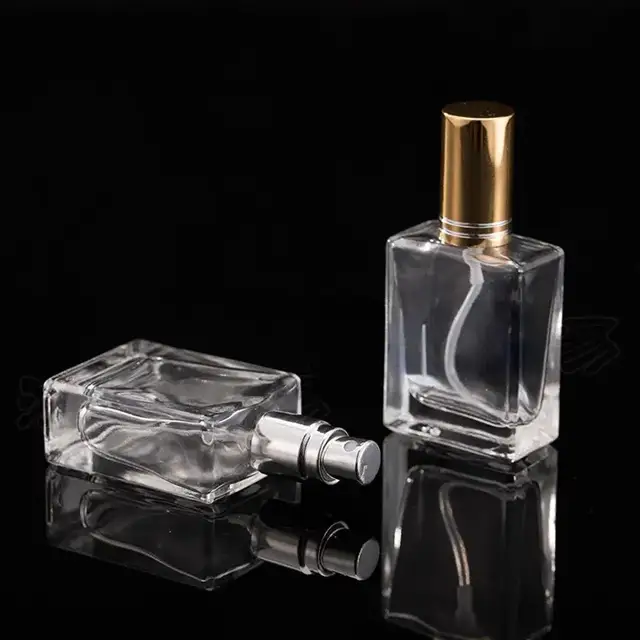 Square Glass Sample Spray Bottles view 3