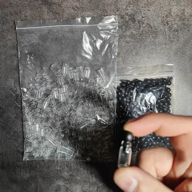 Glass Sample Vials view 3