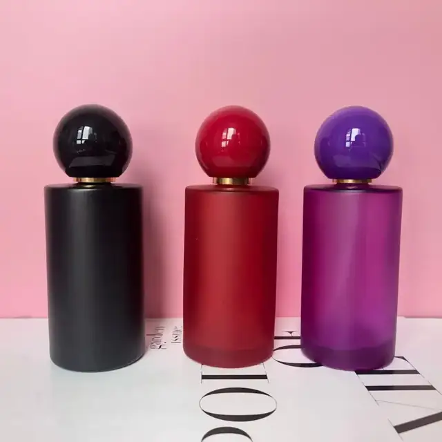 Glass Perfume Spray Bottles view 2