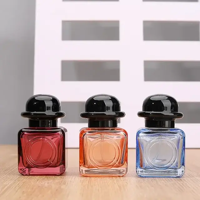 Glass Perfume Spray Bottles view 2