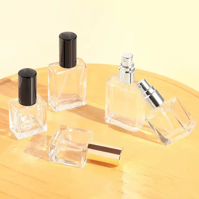 Square Glass Perfume Spray Bottles view 2