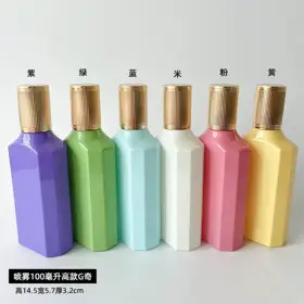 Square Glass Perfume Spray Bottles view 1