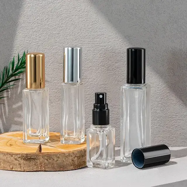 Glass Sample Spray Bottles
