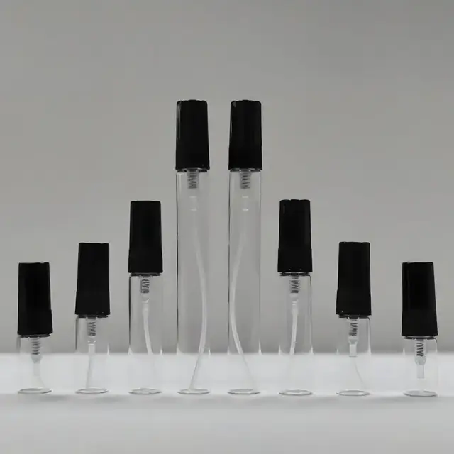 Glass Sample Spray Bottles view 3