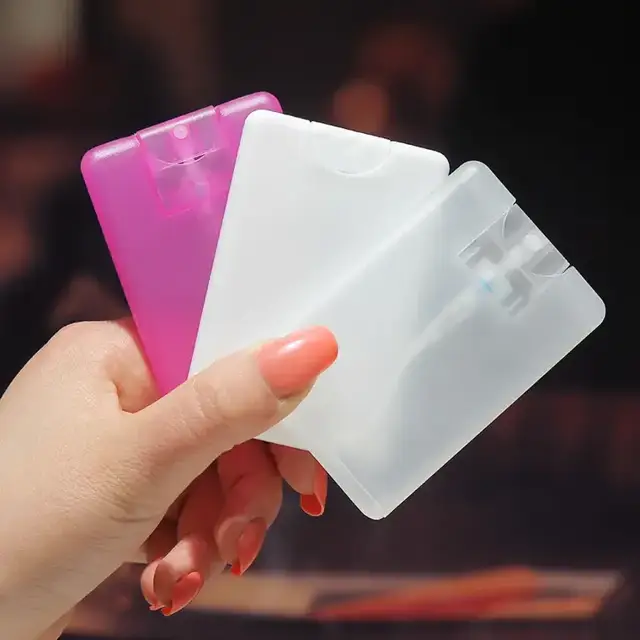 Card-Shaped Sample Spray Bottles