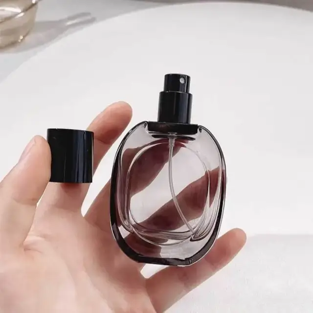 Frosted Glass Perfume Spray Bottles view 5