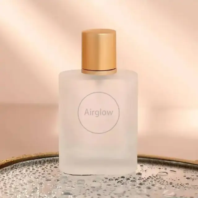 Glass Perfume Spray Bottles view 2