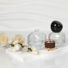 Glass Perfume Spray Bottles view 1
