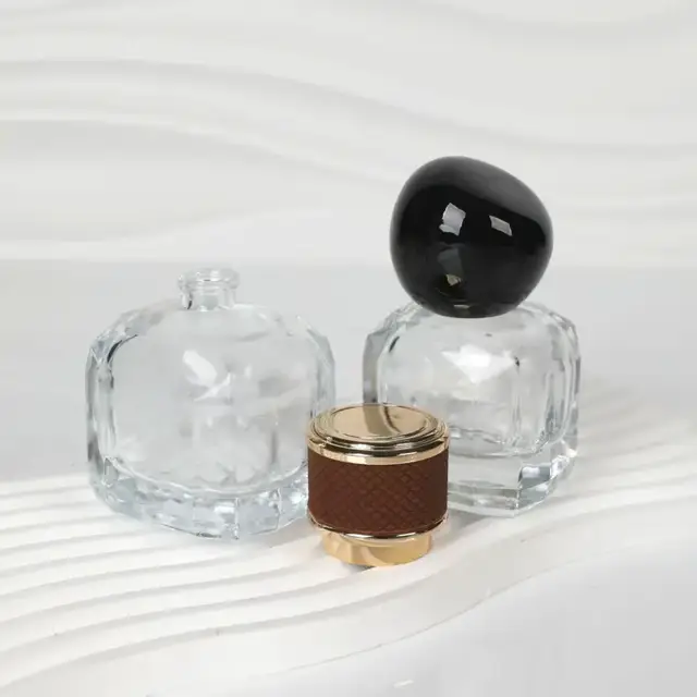 Glass Perfume Spray Bottles view 2