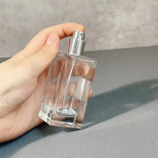 Square Glass Perfume Spray Bottles view 2