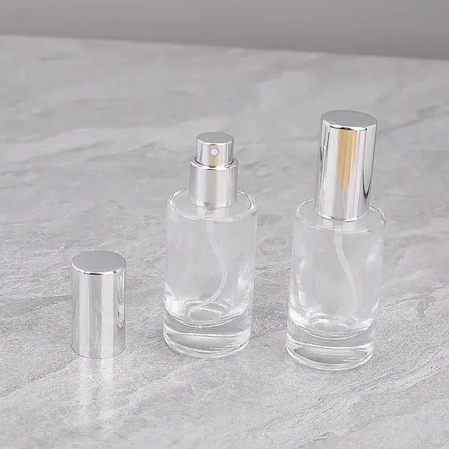Glass Sample Spray Bottles view 2