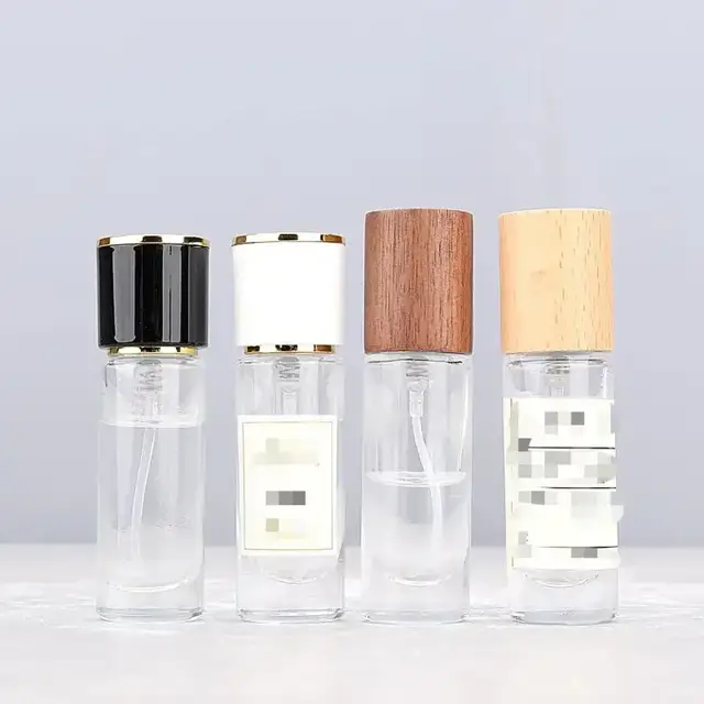 Glass Sample Spray Bottles view 2
