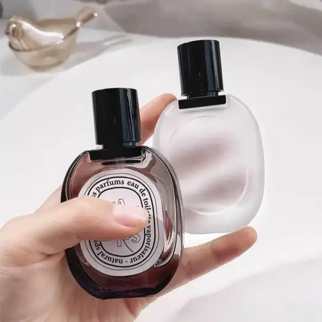 Frosted Glass Perfume Spray Bottles view 4