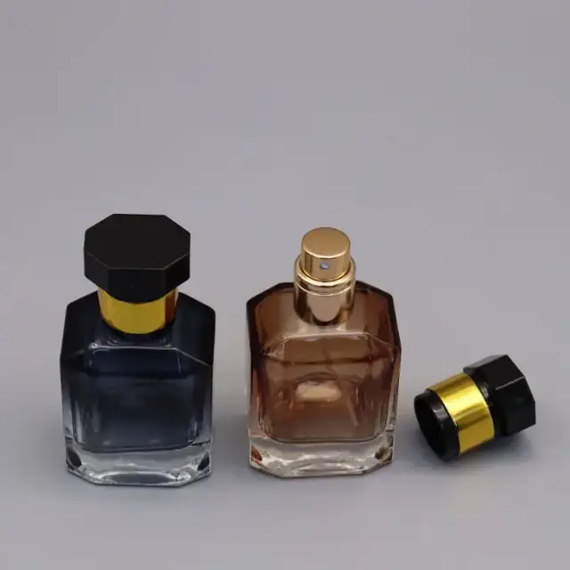 Square Glass Perfume Spray Bottles view 2