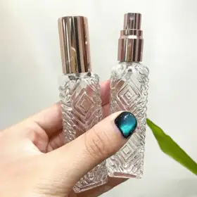 Glass Sample Spray Bottles
